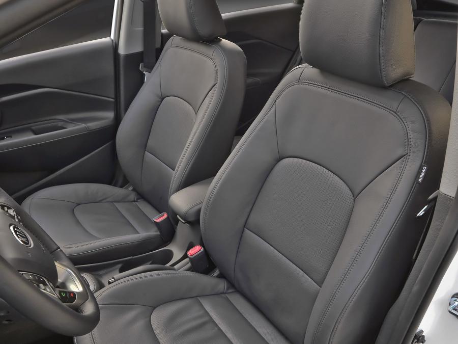  Kia Rio 5-Door 2011 года  (US) (фото 6 из 76)